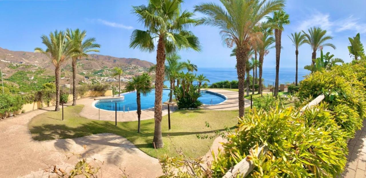 Villa Adosado Con Piscina A 5 Minutos De La Playa Almuñécar Esterno foto